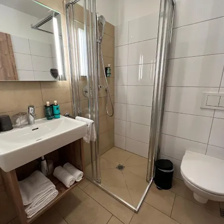 Appartement & Golf Zell Am By Interhome Zell am See
